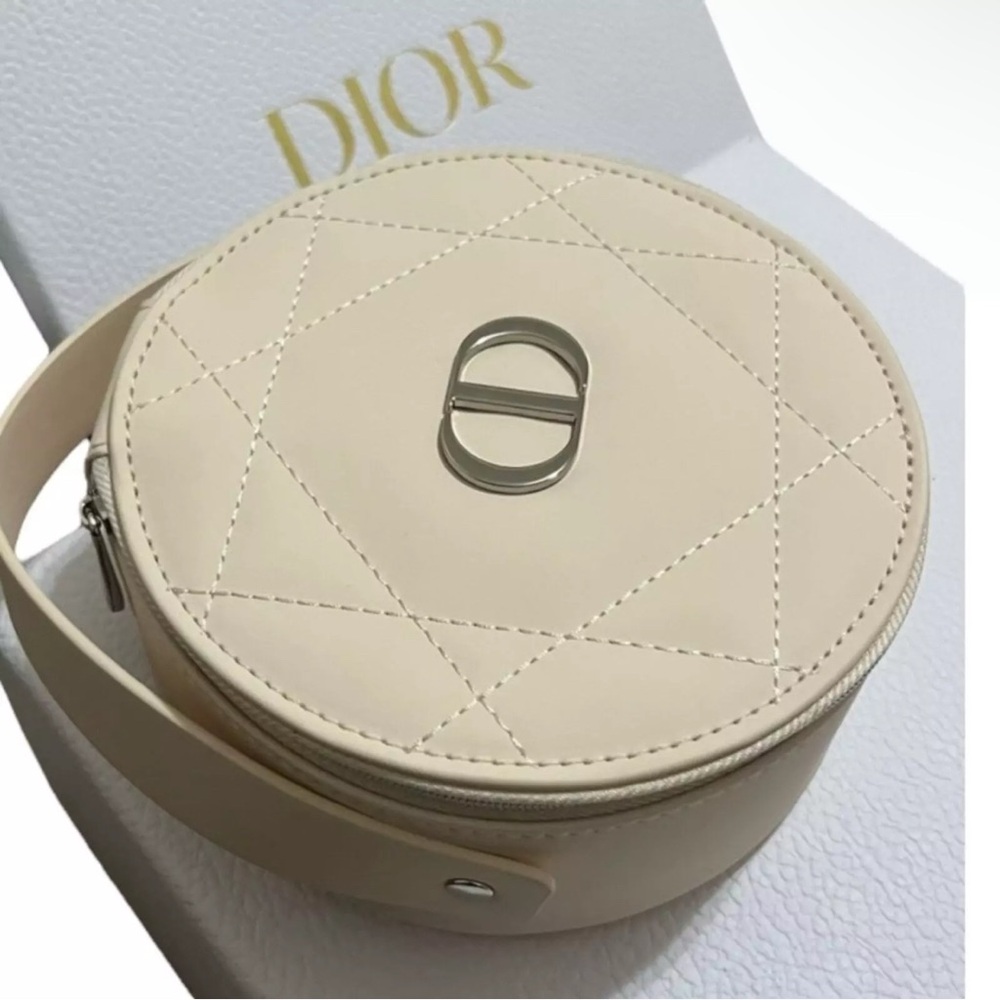 Rare Dior round Vanity Case in cream